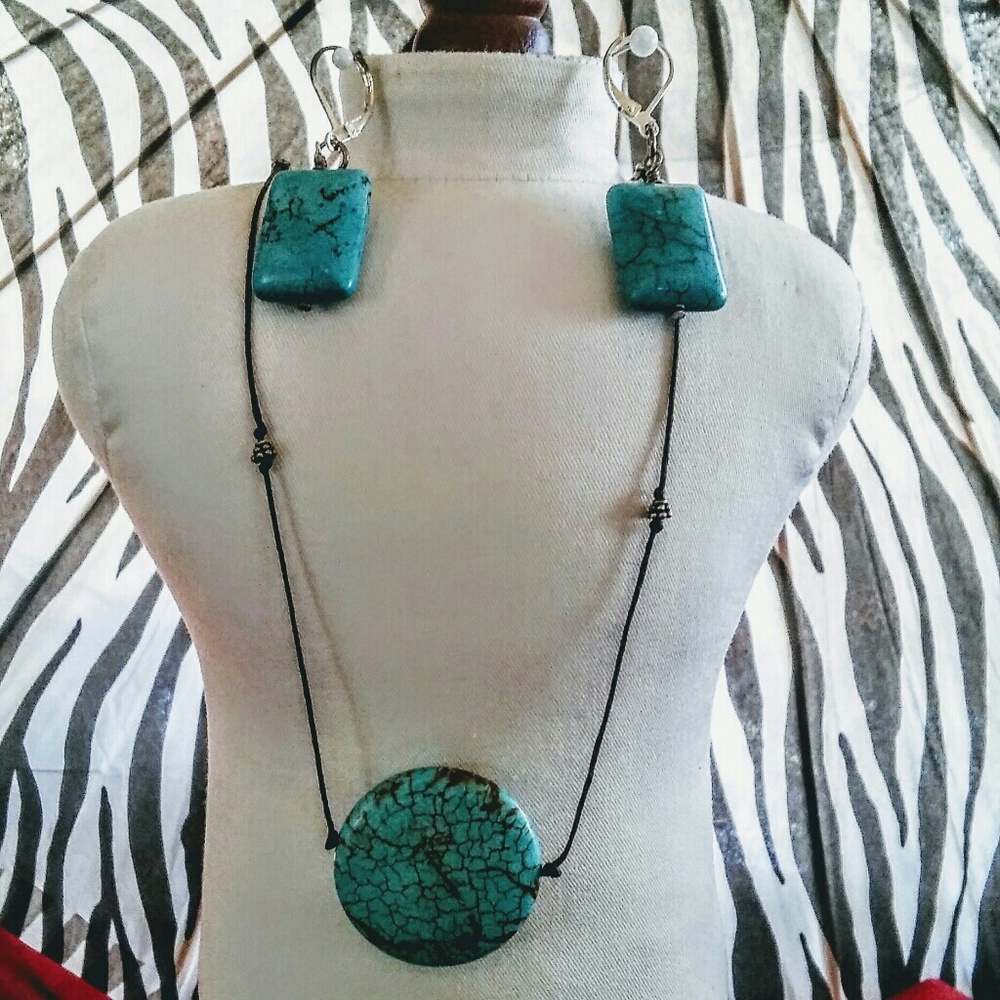 Natural Turquoise Pendant Earring Set Sterling